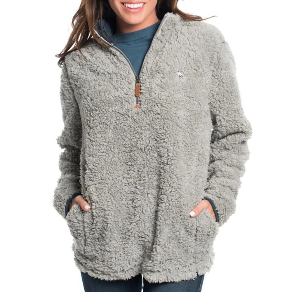 Southern Shirt Company size L Women’s Sherpa Pullover
